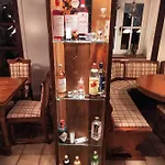 Weinhof Gross Mackenstedt 4*