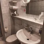 Hotell Weinhof Gross Mackenstedt 4*