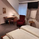 Weinhof Gross Mackenstedt Hotell