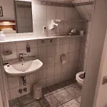 Hotell Weinhof Gross Mackenstedt 4*