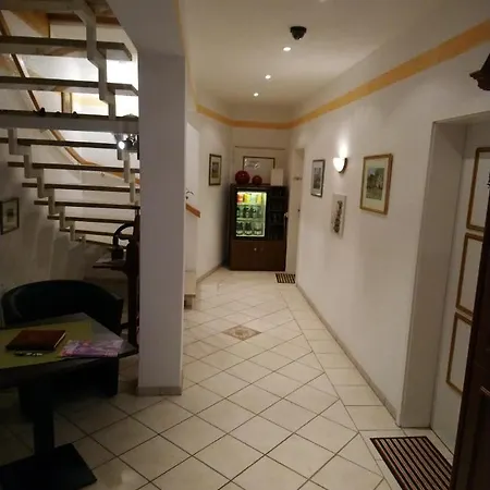 Weinhof Gross Mackenstedt Hotell