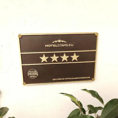 Szálloda Weinhof Gross Mackenstedt 4*