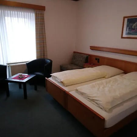 Weinhof Gross Mackenstedt Hotel 4*