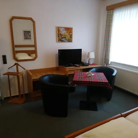 Weinhof Gross Mackenstedt Hotel 4*